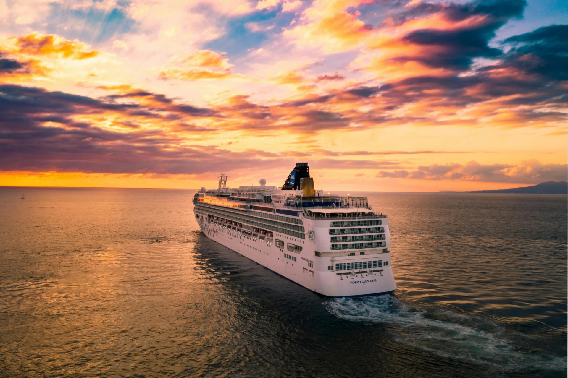 Enhancing Passenger Experience: How Cruise Line Utility Staff Play a Key Role
