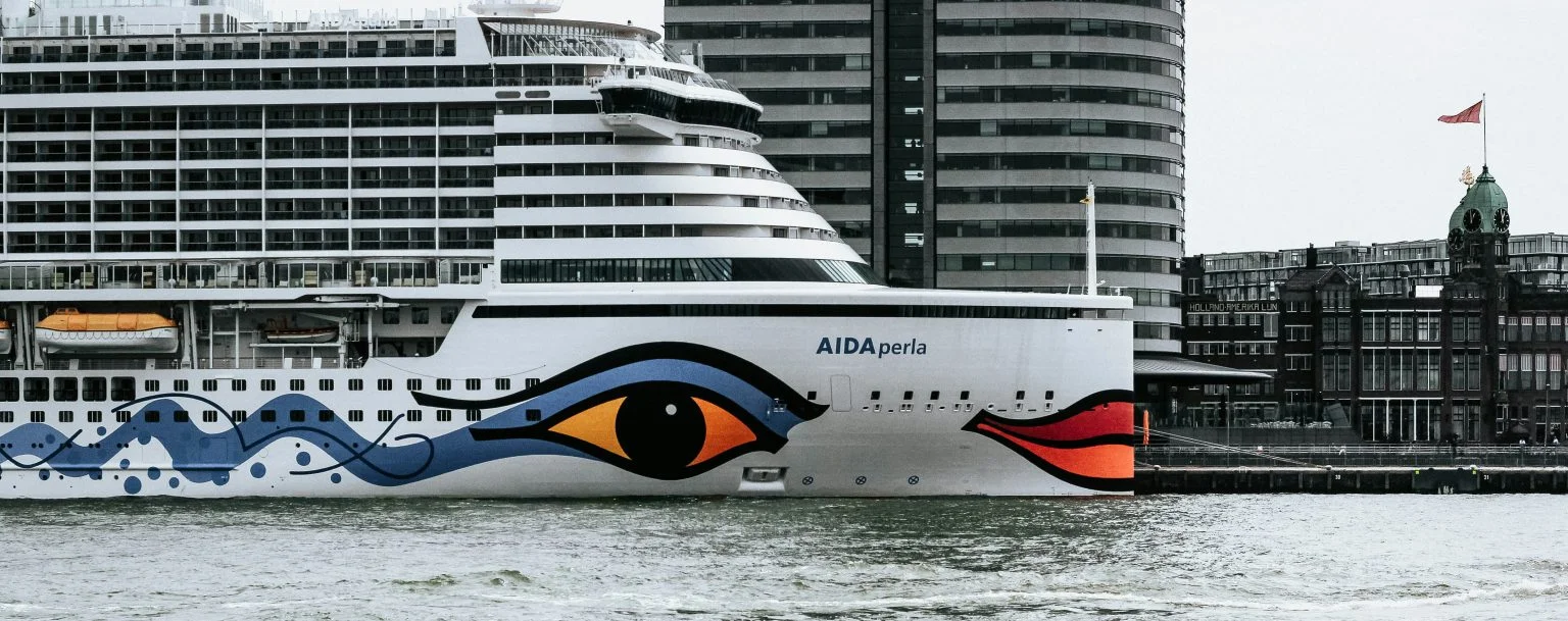 Life at Sea: A Day in the Shoes of a Cruise Ship Employee