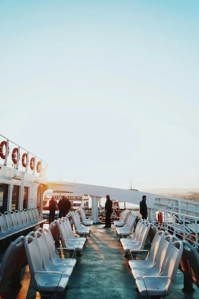 yusuf-evli-5AHmnJTDf0w-unsplash-682x1024